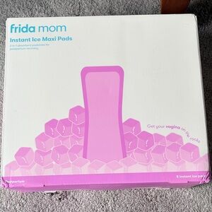 Frida Mom Instant Ice Maxi Pads - Pink